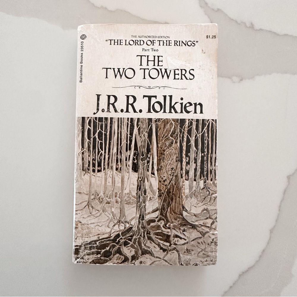 VINTAGE 1977 The Two Towers by J.R.R. Tolkien paperback Book